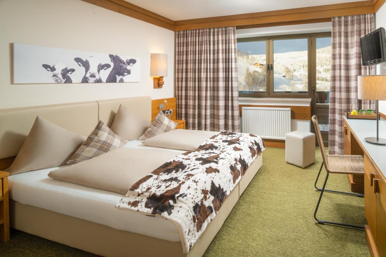 Hotel-Pension Schattberg ซาลบาคฮินเทอร์เกลมม์ ภายนอก รูปภาพ