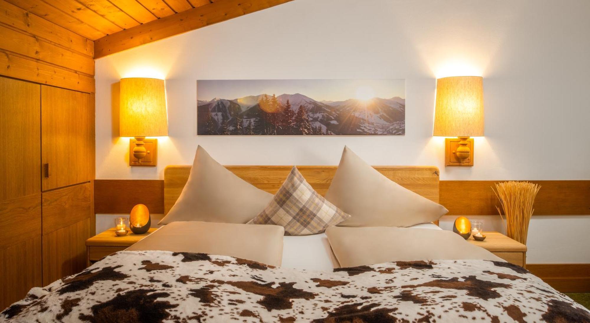 Hotel-Pension Schattberg ซาลบาคฮินเทอร์เกลมม์ ภายนอก รูปภาพ