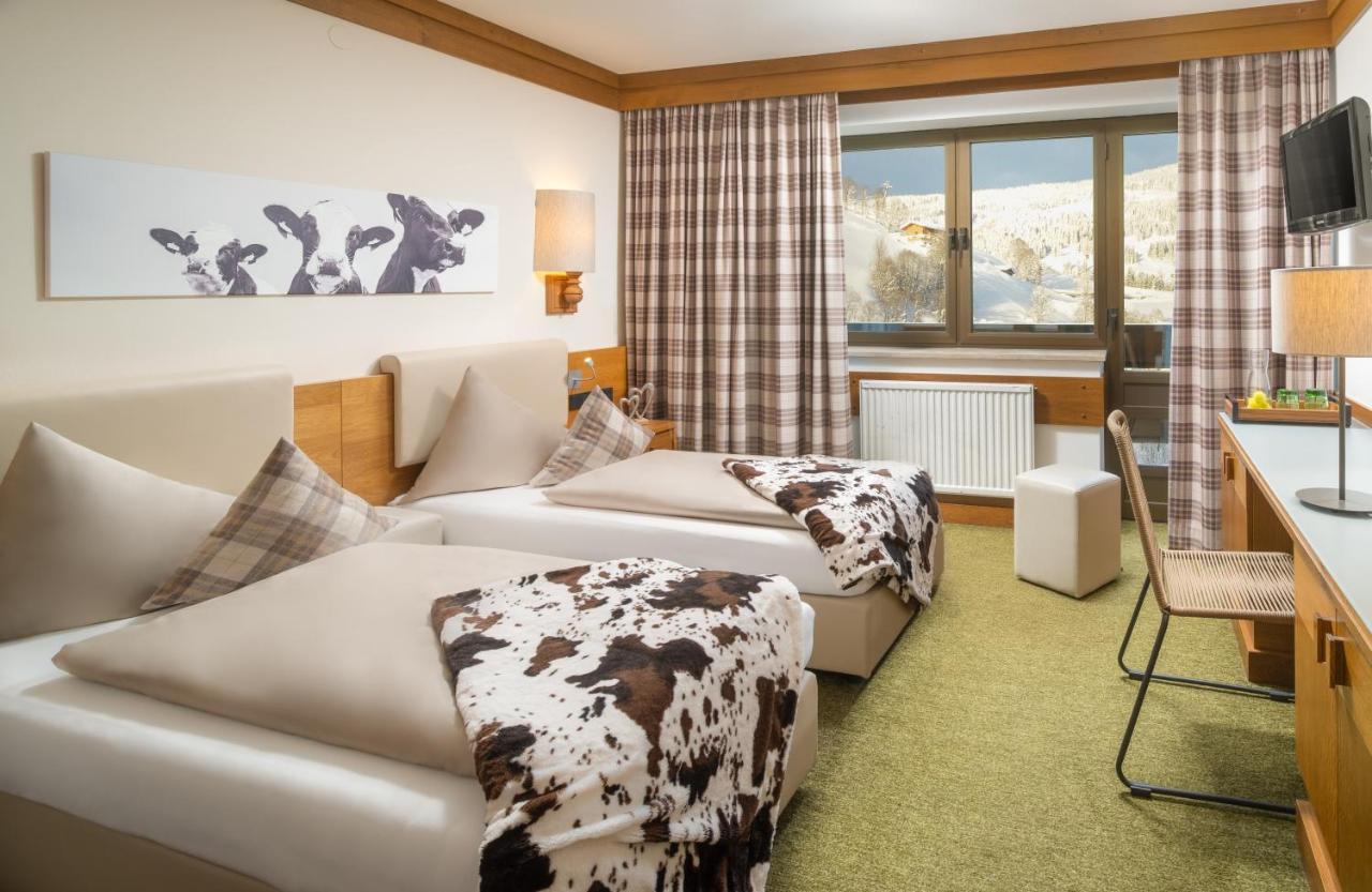 Hotel-Pension Schattberg ซาลบาคฮินเทอร์เกลมม์ ภายนอก รูปภาพ