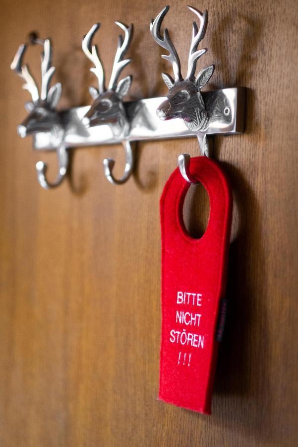 Hotel-Pension Schattberg ซาลบาคฮินเทอร์เกลมม์ ภายนอก รูปภาพ