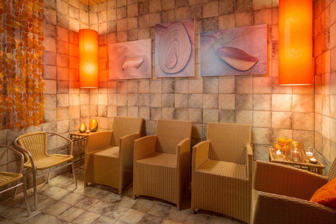 Hotel-Pension Schattberg ซาลบาคฮินเทอร์เกลมม์ ภายนอก รูปภาพ