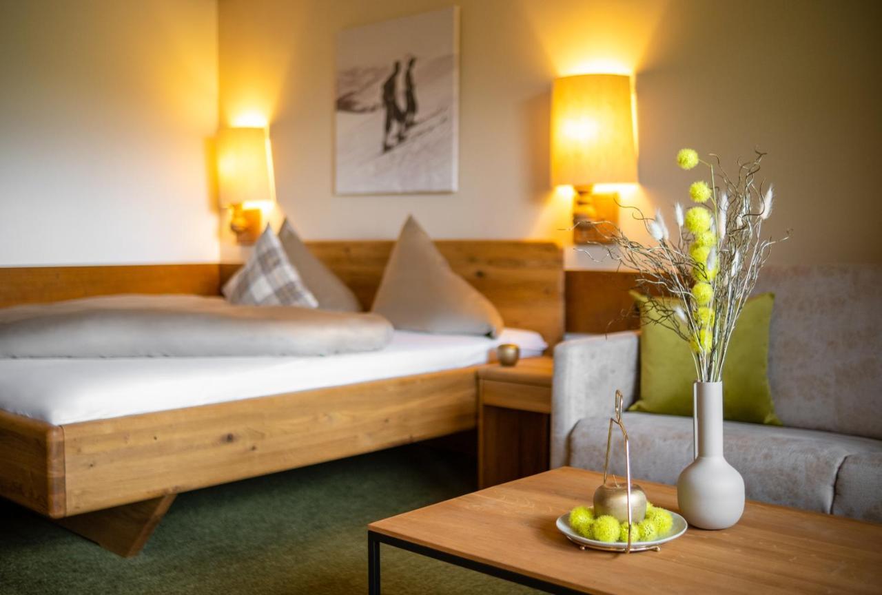 Hotel-Pension Schattberg ซาลบาคฮินเทอร์เกลมม์ ภายนอก รูปภาพ
