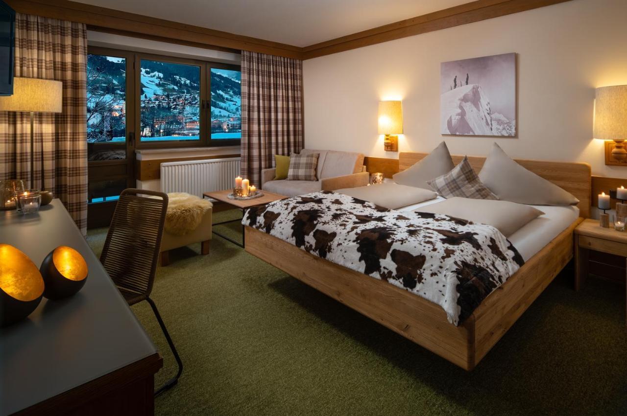 Hotel-Pension Schattberg ซาลบาคฮินเทอร์เกลมม์ ภายนอก รูปภาพ