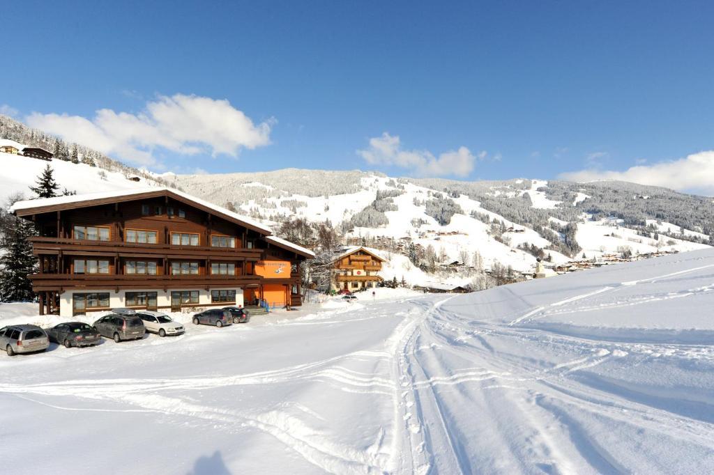 Hotel-Pension Schattberg ซาลบาคฮินเทอร์เกลมม์ ภายนอก รูปภาพ
