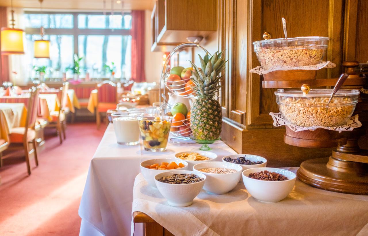 Hotel-Pension Schattberg ซาลบาคฮินเทอร์เกลมม์ ภายนอก รูปภาพ